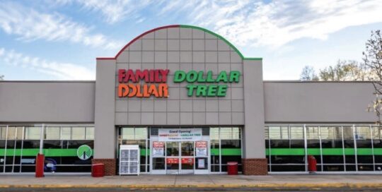 Family Dollar Dollar Tree facade