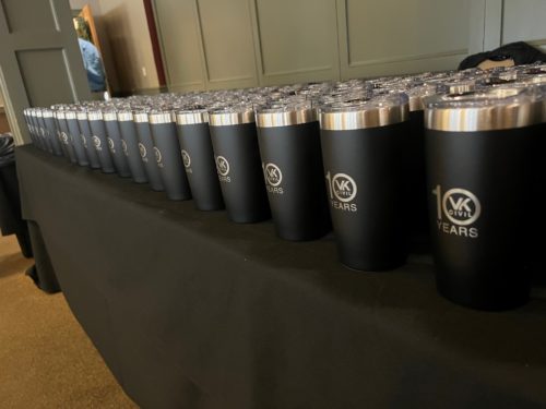 travel mugs